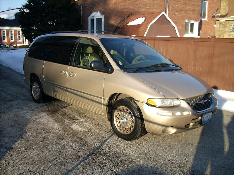 1998 Chrysler town and country lxi problems #2
